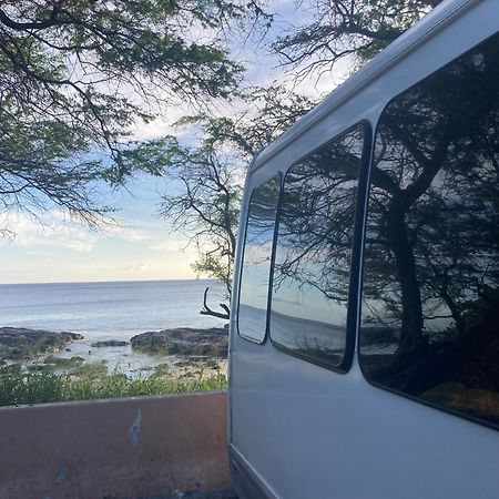ホテル Oahu Camper Adventures カイルア エクステリア 写真