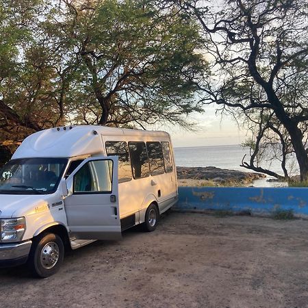 ホテル Oahu Camper Adventures カイルア エクステリア 写真