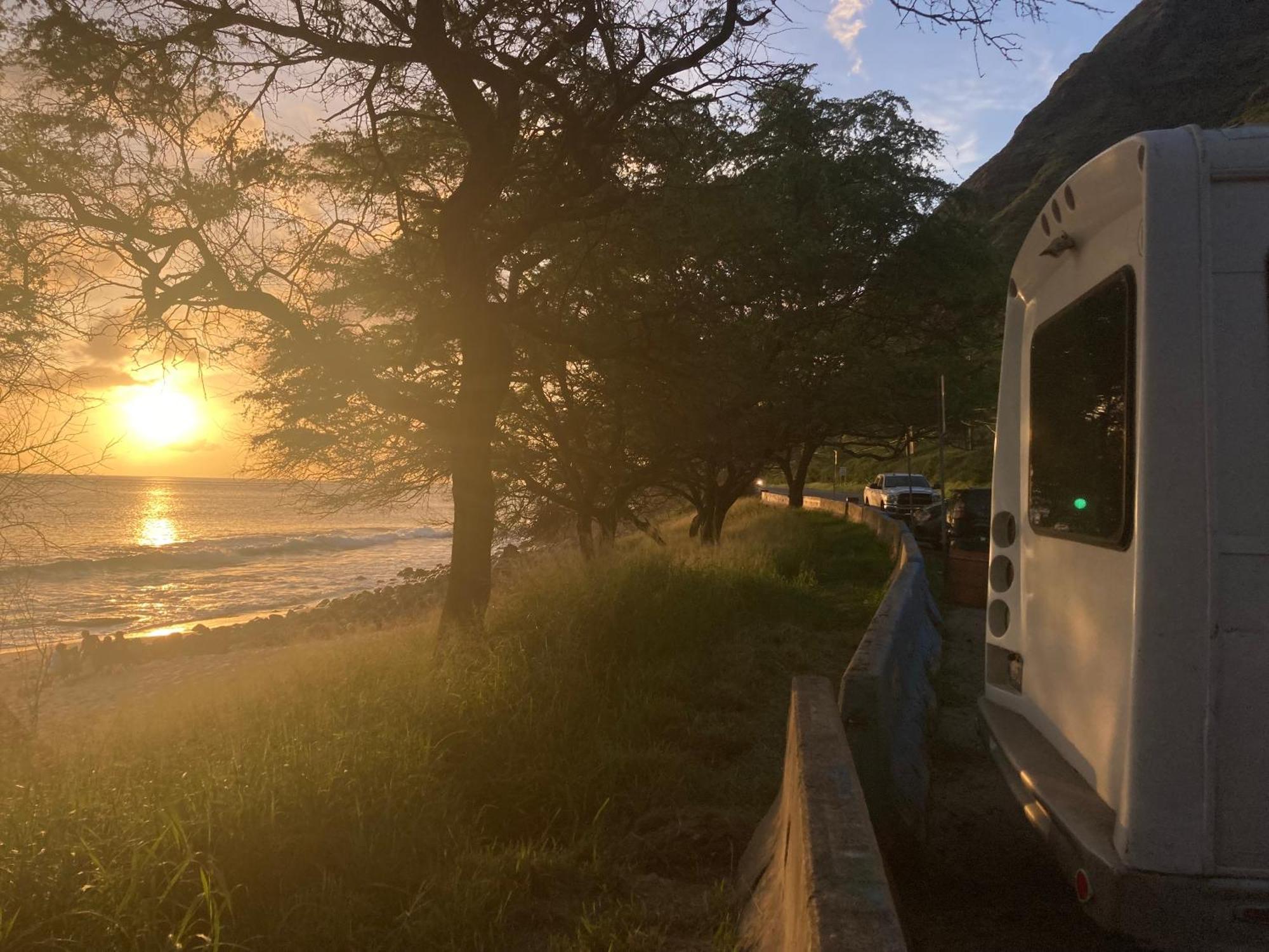 ホテル Oahu Camper Adventures カイルア エクステリア 写真